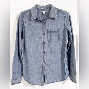 Carhartt Fairview Chambray Button-Up Blue 
Shirt Western Cowgirl Rodeo Classic